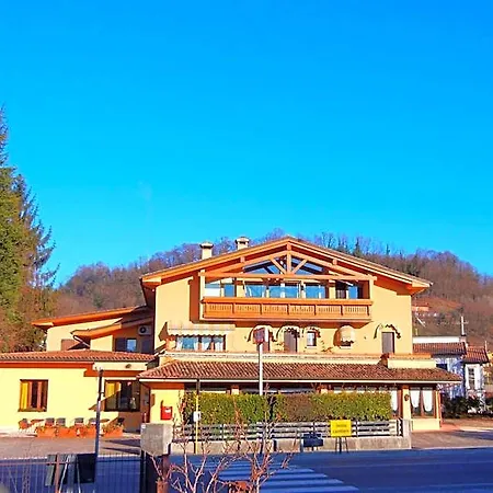 阿伯戈达吉尔多酒店 酒店 2*